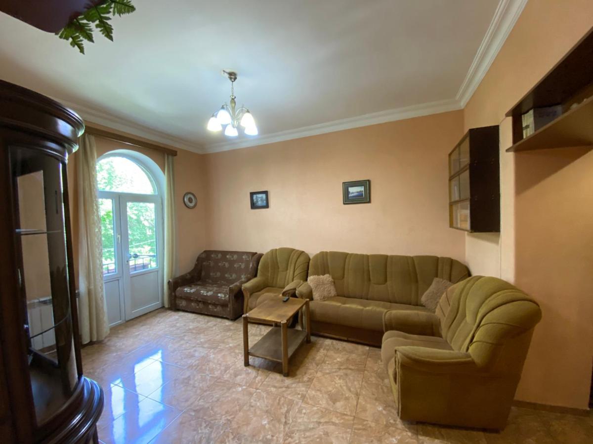 Agora Arcs Apartment Yerevan Luaran gambar