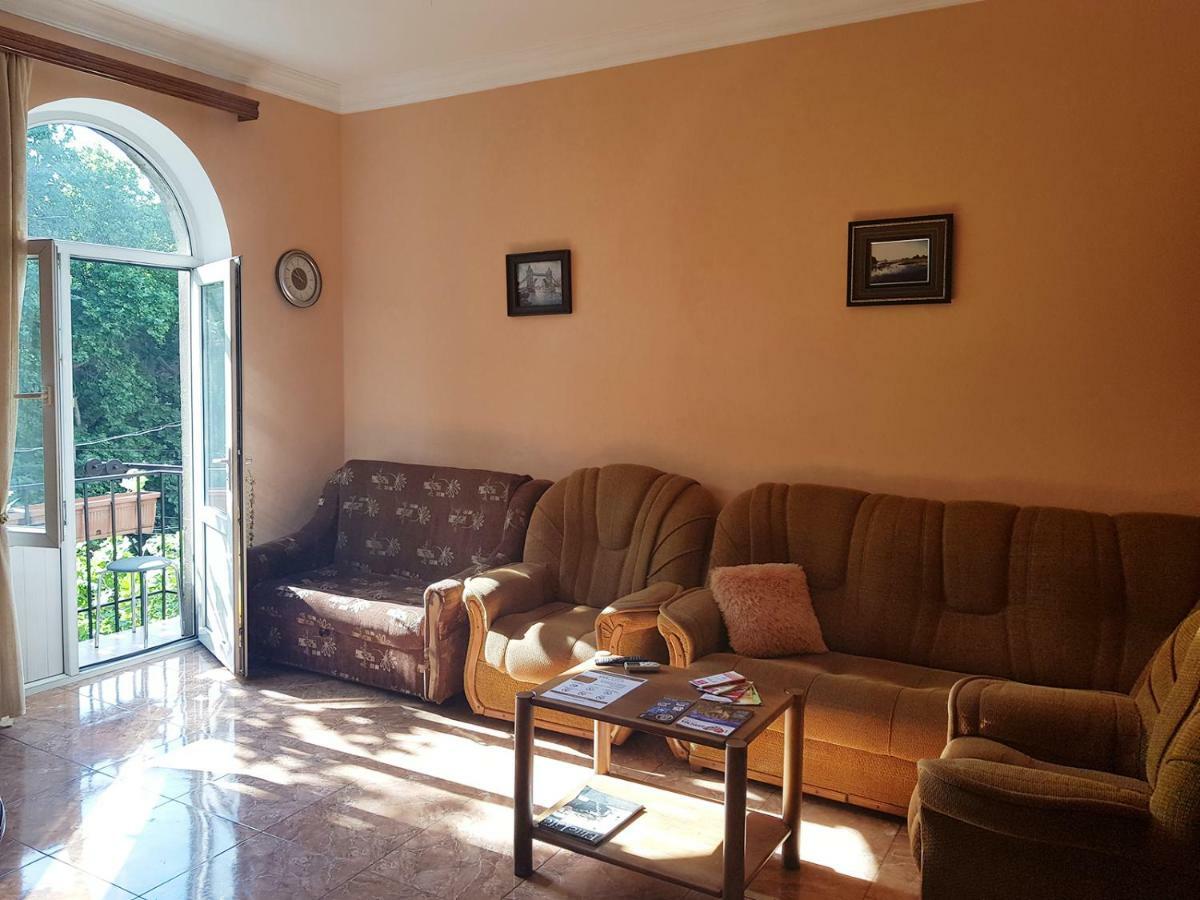 Agora Arcs Apartment Yerevan Luaran gambar